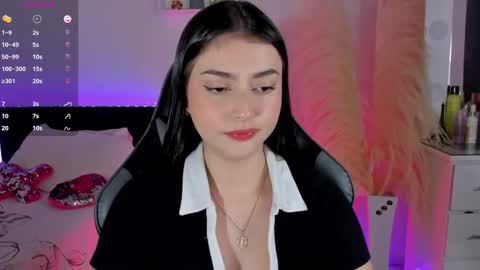 Esmeralda  online show from 9, 3, 2025