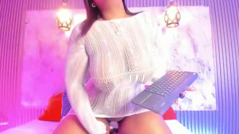Snapshot of esmeralda_duarte chatting on 20, 12, 2024 esmeralda online show from 20, 12, 2024