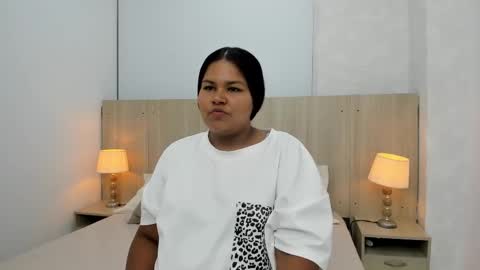 Esmeralda online show from 22, 11, 2025