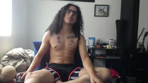 Snapshot of esnaider_man chatting on 5, 7, 2026 Esnider online show from 5, 7, 2026