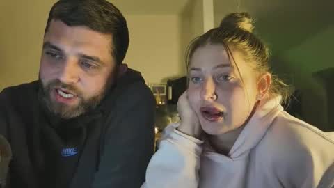 Snapshot of essexcouple88 chatting on 4, 3, 2026 essexcouple online show from 4, 3, 2026