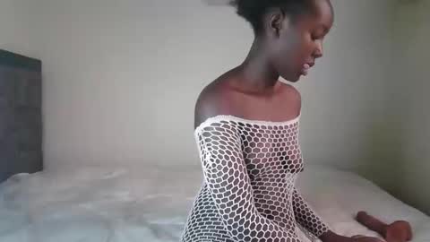 essypetite online show from 23, 11, 2025