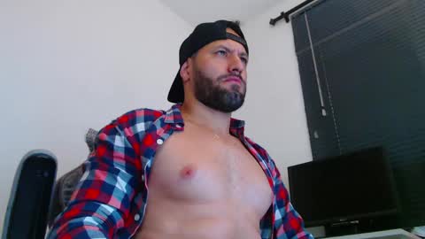 esteban online show from 25, 5, 2026