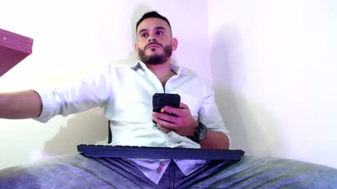 Snapshot of esteban_fer chatting on 22, 12, 2024 Esteban Fernandez online show from 22, 12, 2024