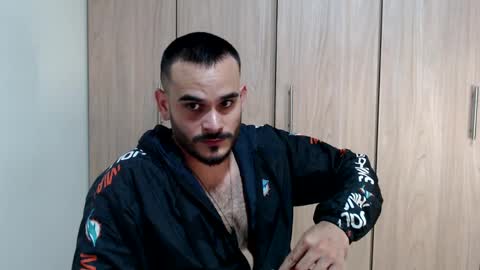 Snapshot of esteban_fer chatting on 11, 2, 2025 Esteban Fernandez online show from 11, 2, 2025