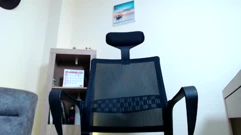 Esteban Fernandez online show from 8, 4, 2026