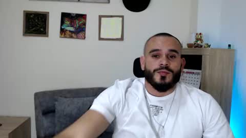 Snapshot of esteban_fer chatting on 14, 6, 2026 Esteban Fernandez online show from 14, 6, 2026