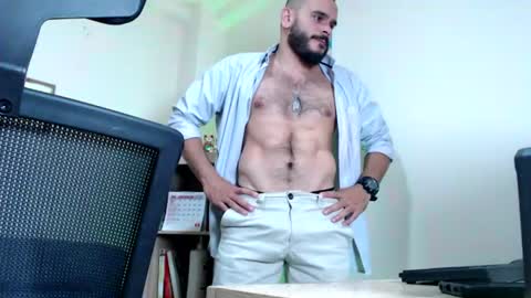 Snapshot of esteban_fer chatting on 24, 6, 2026 Esteban Fernandez online show from 24, 6, 2026