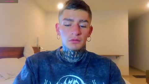 Snapshot of estebanchar_ chatting on 11, 5, 2026 Esteban independent model online show from 11, 5, 2026