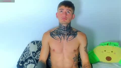 Snapshot of estebanchar_ chatting on 19, 5, 2026 Esteban independent model online show from 19, 5, 2026