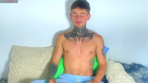 Snapshot of estebanchar_ chatting on 25, 6, 2026 Esteban independent model online show from 25, 6, 2026
