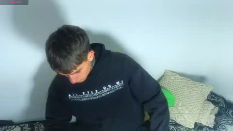 Snapshot of estebanchar_ chatting on 4, 7, 2026 Esteban independent model online show from 4, 7, 2026