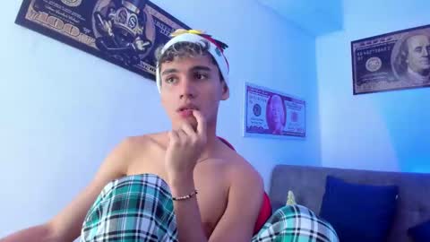 Esteban online show from 24, 12, 2024