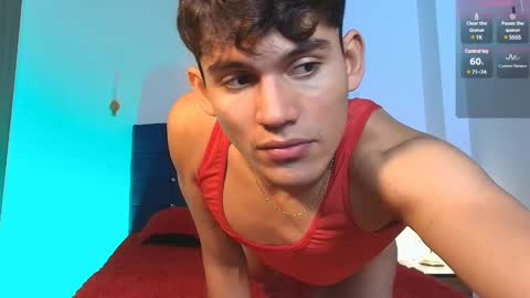 Esteban online show from 8, 3, 2025