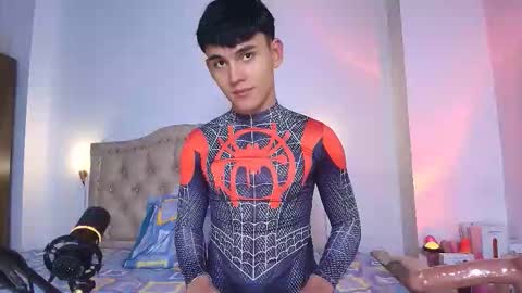 Esteban online show from 5, 10, 2025