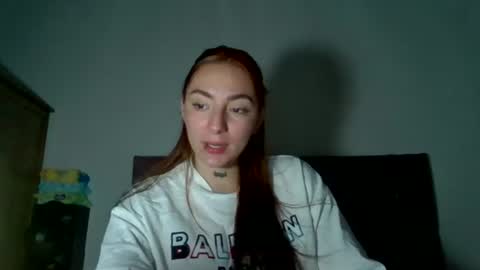 Snapshot of estefa1 chatting on 27, 6, 2026 estefa1 online show from 27, 6, 2026