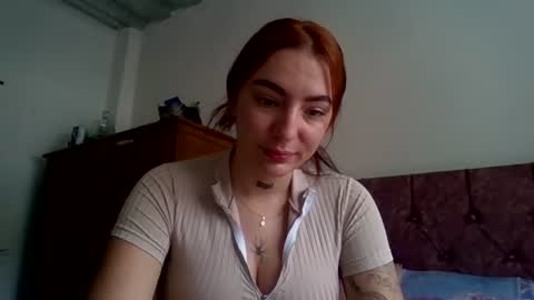 Snapshot of estefa1 chatting on 30, 6, 2026 estefa1 online show from 30, 6, 2026