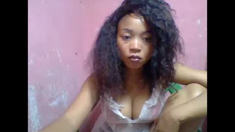 estelah20 online show from 10, 11, 2025