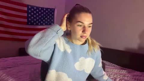 Snapshot of ester_vixen chatting on 3, 12, 2025 Ester online show from 3, 12, 2025