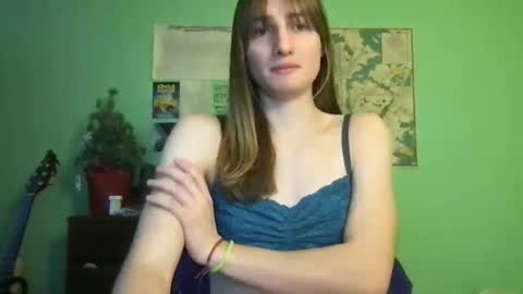 Esther Grey online show from 26, 1, 2025