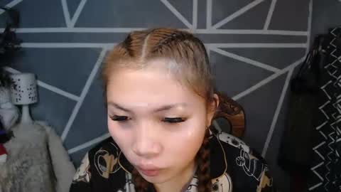 Snapshot of estherlust chatting on 13, 1, 2025 IRIS online show from 13, 1, 2025