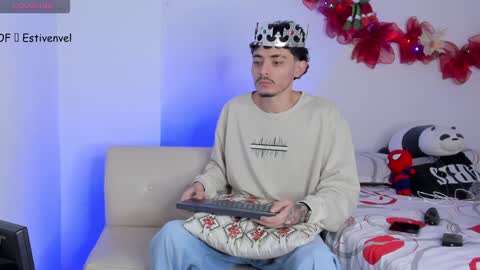 estivenvel online show from 4, 12, 2024