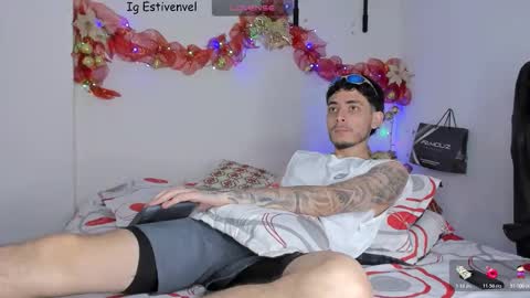 estivenvel online show from 21, 11, 2025