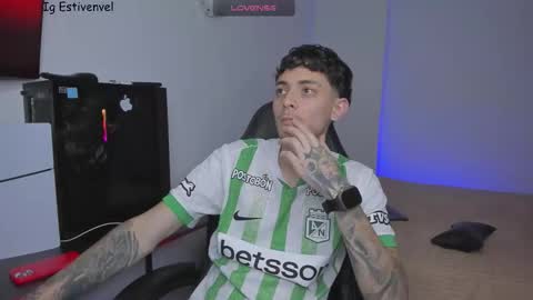 estivenvel online show from 5, 3, 2026