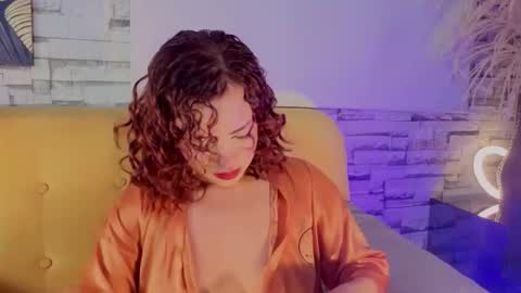 Snapshot of estrella05_ chatting on 24, 3, 2026 estrella05_ online show from 24, 3, 2026