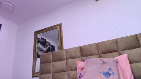 Snapshot of estrella_hanks_ chatting on 30, 1, 2025 Estrella online show from 30, 1, 2025