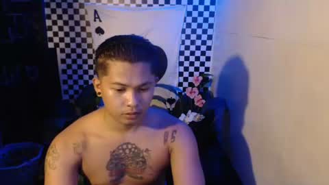 Snapshot of esward_tynn chatting on 10, 11, 2025 im esward tynn online show from 10, 11, 2025