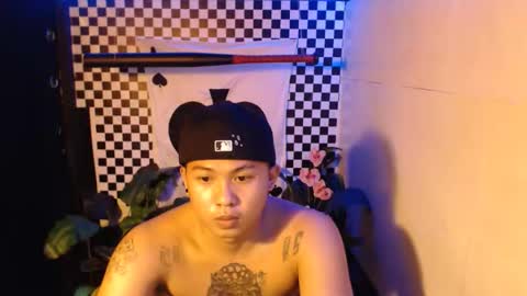 Snapshot of esward_tynn chatting on 15, 11, 2025 im esward tynn online show from 15, 11, 2025