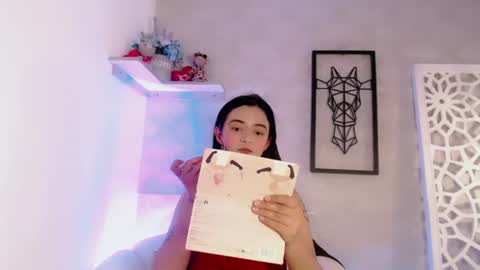 Snapshot of eternal_moonqs chatting on 4, 8, 2026 Moon online show from 4, 8, 2026