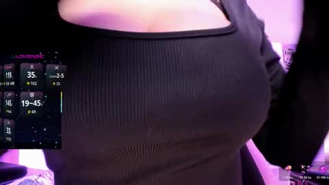 eternalmuse online show from 12, 11, 2025