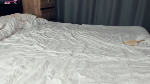 Snapshot of eternity_is_endless chatting on 9, 1, 2025 Mary online show from 9, 1, 2025