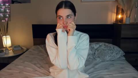 Snapshot of eternity_is_endless chatting on 13, 2, 2025 Mary online show from 13, 2, 2025