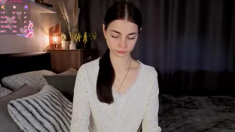 Snapshot of eternity_is_endless chatting on 14, 11, 2025 Mary online show from 14, 11, 2025