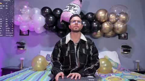 ADAM TAYLOR  ETHAN CAMBAL INDEPENDENT MODELS online show from 31, 12, 2024