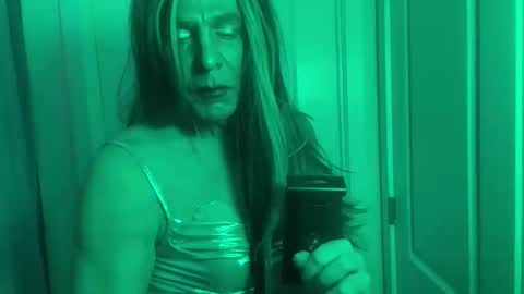 Bustedpussy online show from 16, 5, 2026
