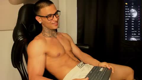 Snapshot of ethan_devis7 chatting on 22, 7, 2026 Ethan - Independent model online show from 22, 7, 2026