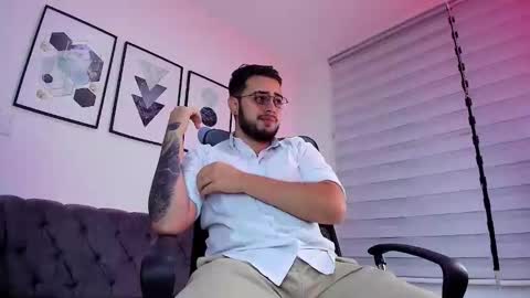 ethan_greacee online show from 19, 2, 2026