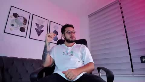 ethan_greacee online show from 23, 2, 2026