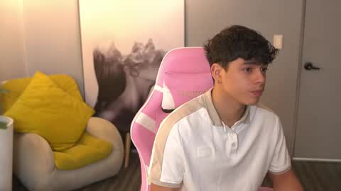 Snapshot of ethan_occonor chatting on 18, 9, 2025 ethan_occonor online show from 18, 9, 2025