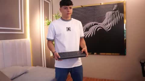 Snapshot of ethan_occonor chatting on 18, 11, 2025 ethan_occonor online show from 18, 11, 2025