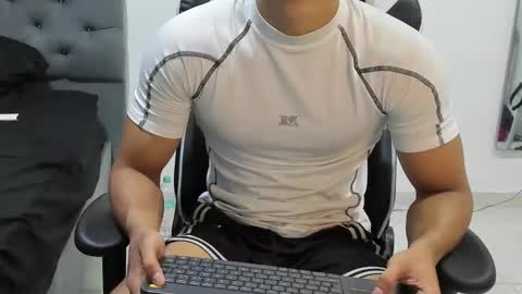 Snapshot of ethan_smitth1 chatting on 22, 2, 2025 ethan_smitth1 online show from 22, 2, 2025