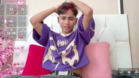 Snapshot of ethan_westt chatting on 29, 10, 2025 Ethan online show from 29, 10, 2025