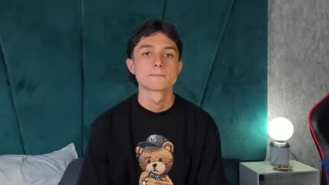 ethanlowell online show from 23, 1, 2025