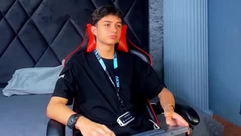 ethanlowell online show from 2, 3, 2025