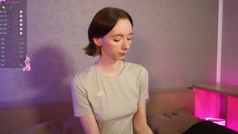 Snapshot of euphoria_girls chatting on 2, 2, 2025 check about me online show from 2, 2, 2025