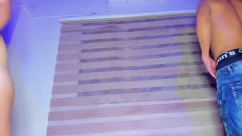 andres carlos  and sexy girl Valentina  and Poala online show from 7, 1, 2025